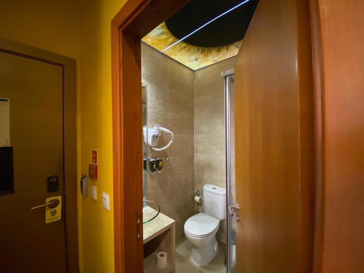 Arty Home In The Heart Of Lisbon , Baixa Chiado Kültér fotó